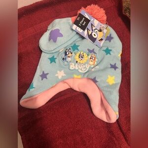 Bluey Star Patterned Winter Hat and gloves set NWT